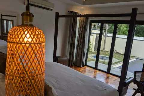 Villa in Phuket, Thailand 2 bedrooms № 169253 - photo 12