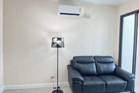 Condo in Bang Na, Bangkok, Thailand, 2 bedrooms  № 169249 - photo 8