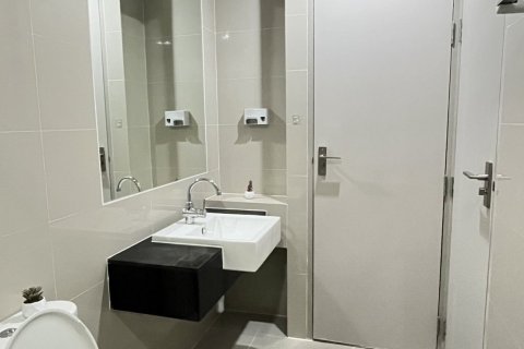 Condo in Bang Na, Bangkok, Thailand, 2 bedrooms  № 169249 - photo 13