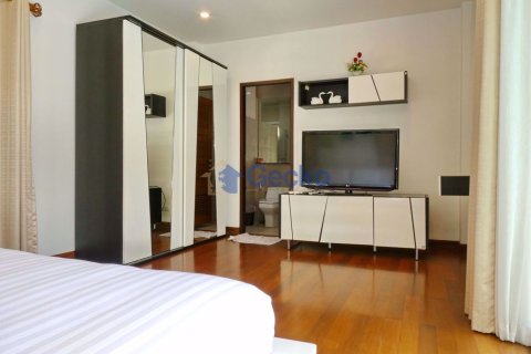 House in Pattaya, Thailand 3 bedrooms № 197022 - photo 6