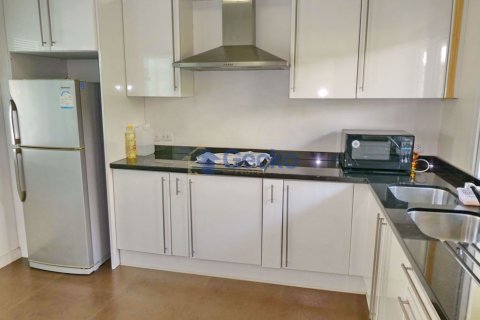 House in Pattaya, Thailand 3 bedrooms № 197022 - photo 4