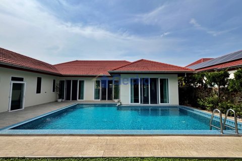 บ้านในพัทยา, ประเทศไทย 4 ห้องนอน № 197018 - รูปถ่าย 5