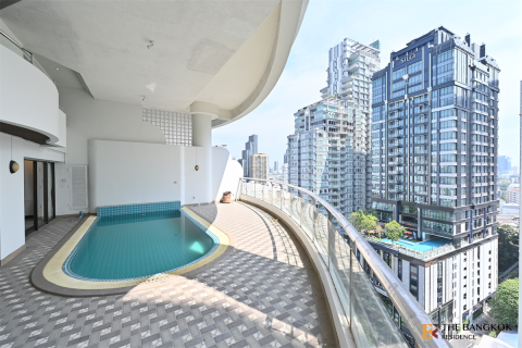 Condo in Bangkok, Thailand, 4 bedrooms  № 220665 - photo 9
