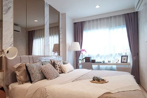 Condo in Bangkok, Thailand, 1 bedroom  № 203660 - photo 7