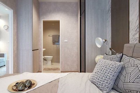 Condo in Bangkok, Thailand, 1 bedroom  № 203660 - photo 9