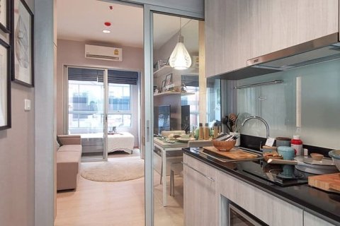 Eigentumswohnung in Bangkok, Thailand, 1 Schlafzimmer  № 203659 - Foto 30