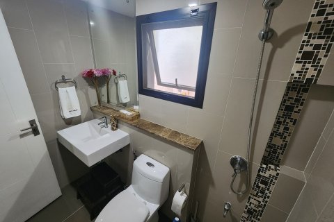 House in Phasi Charoen, Bangkok, Thailand 3 bedrooms № 160259 - photo 20