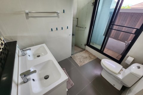 House in Phasi Charoen, Bangkok, Thailand 3 bedrooms № 160259 - photo 19