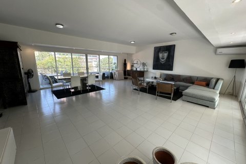 Кондоминиум с 4 спальнями в Хуа Хине, Таиланд № 160256 - фото 4