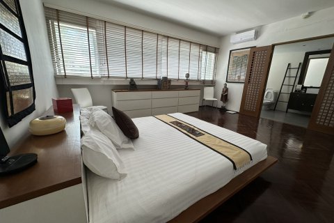 Кондоминиум с 4 спальнями в Хуа Хине, Таиланд № 160256 - фото 17