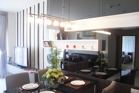 Condo in Bangkok, Thailand, 1 bedroom  № 144033 - photo 3