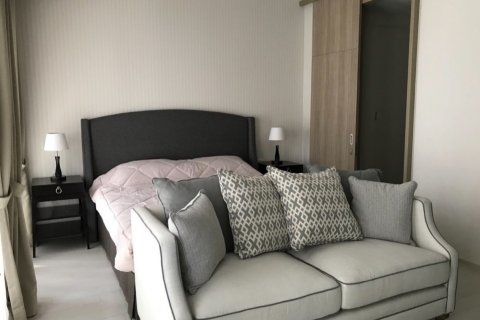 Condo in Bangkok, Thailand, 1 bedroom  № 144029 - photo 5