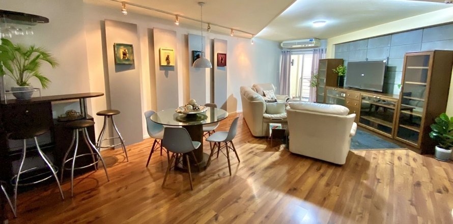 Condo à Yan Nawa, Bangkok, Thaïlande, 3 chambres  № 146036