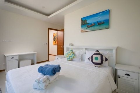 Villa in Phuket, Thailand 4 bedrooms № 145465 - photo 21