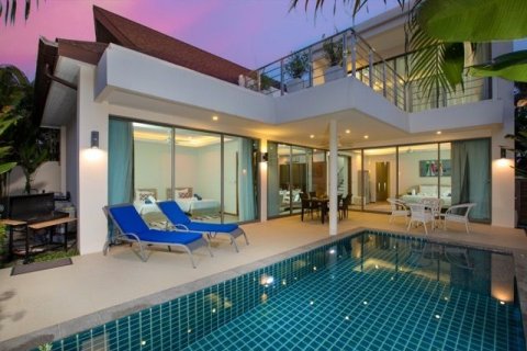 Villa in Phuket, Thailand 4 bedrooms № 145465 - photo 26