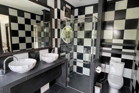 Вилла в Кату, Таиланд с 4 спальнями  № 135822 - фото 17