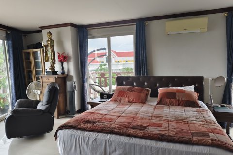 Studio dans le Condo à Pattaya, Thaïlande  № 135827 - photo 20