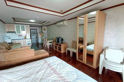 Студия в кондо в Паттайе, Таиланд № 148293 - фото 8