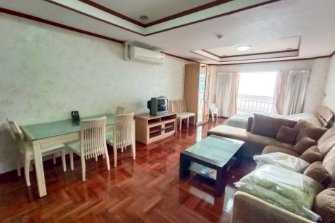 Студия в кондо в Паттайе, Таиланд № 148293 - фото 2