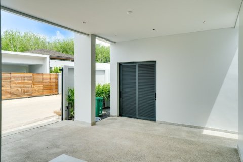 Villa in Phuket, Thailand 3 bedrooms № 171113 - photo 30