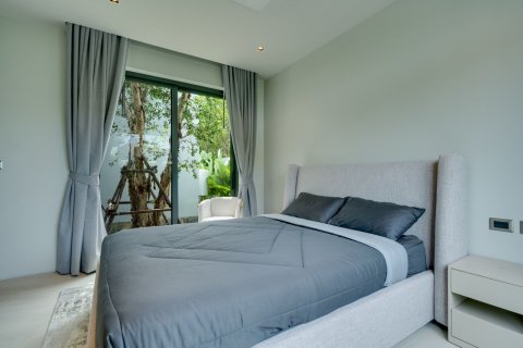 Villa in Phuket, Thailand 3 bedrooms № 171113 - photo 29