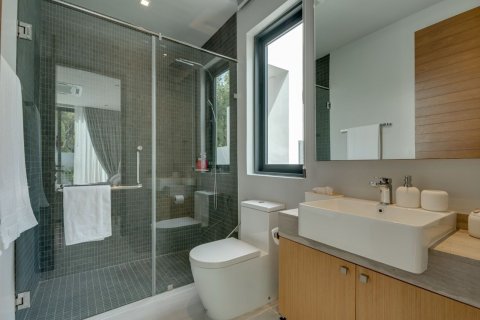 Villa in Phuket, Thailand 3 bedrooms № 171113 - photo 11