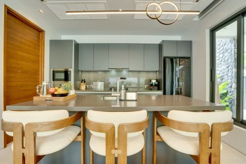 Villa in Phuket, Thailand 3 bedrooms № 171113 - photo 6