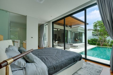 Villa in Phuket, Thailand 3 bedrooms № 171113 - photo 9
