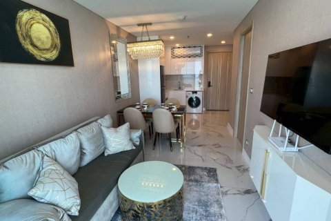 Кондоминиум с 1 спальней в Банг Ламунге, Таиланд № 153981 - фото 1