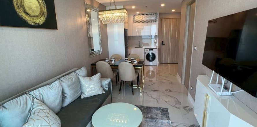 Кондоминиум с 1 спальней в Банг Ламунге, Таиланд № 153981