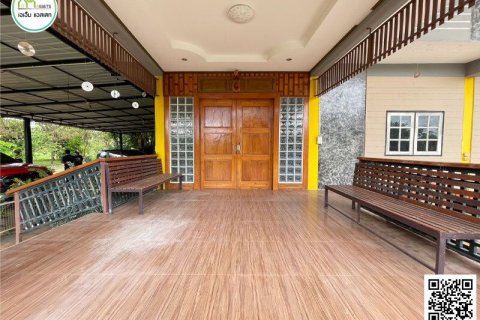 Дом в Уттарадите, Таиланд с 4 спальнями  № 155930 - фото 2