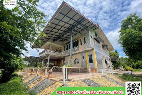 Дом в Уттарадите, Таиланд с 4 спальнями  № 155930 - фото 1