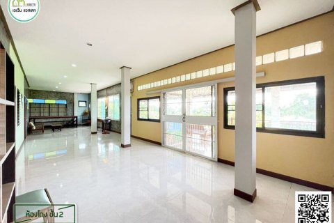 Дом в Уттарадите, Таиланд с 4 спальнями  № 155930 - фото 13