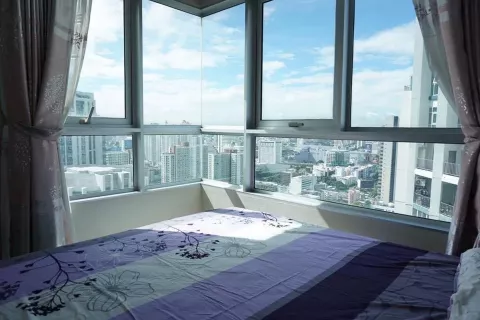 Кондоминиум с 2 спальнями в Хуай Кванге, Бангкок, Таиланд № 138195 - фото 8