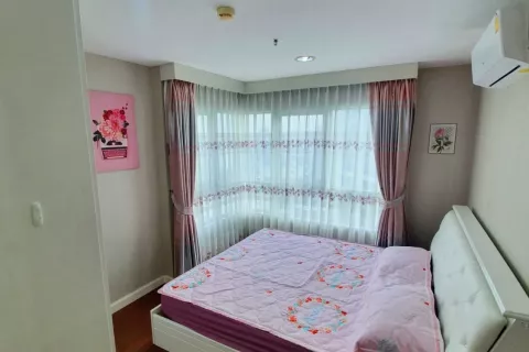 Кондоминиум с 2 спальнями в Хуай Кванге, Бангкок, Таиланд № 138195 - фото 7