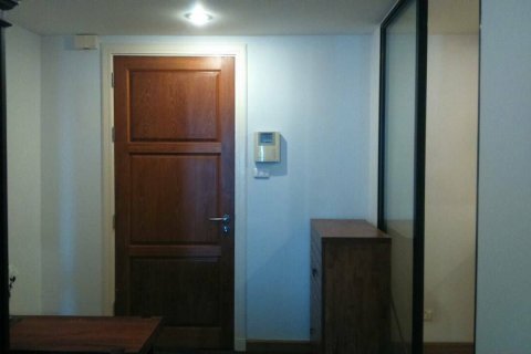 Студия в кондо в Банг-Кхо-Лаеме, Бангкок, Таиланд № 138192 - фото 3