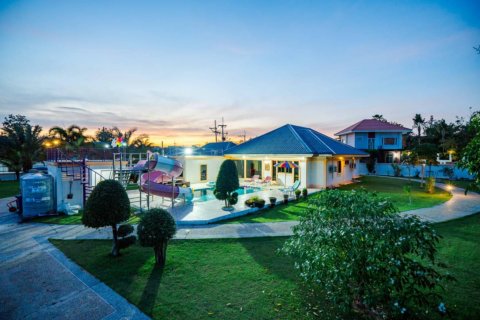 Дом в Хуа Хине, Таиланд с 5 спальнями № 138189 - фото 18