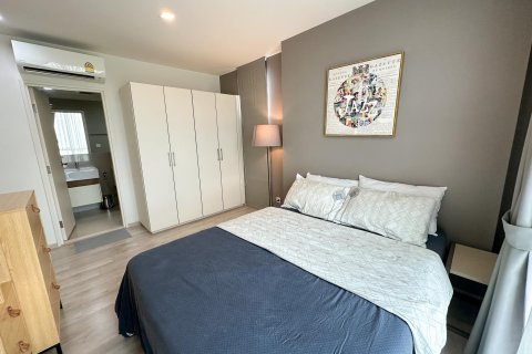 Кондоминиум с 2 спальнями в Кханнаяу, Бангкок, Таиланд № 138193 - фото 4