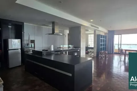 Condominio de 3 dormitorios en Pattaya, Tailandia № 211484 - foto 14