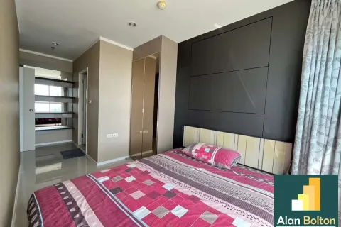 Condominio de 2 dormitorios en Jomtien Beach, Pattaya, Tailandia № 211485 - foto 5