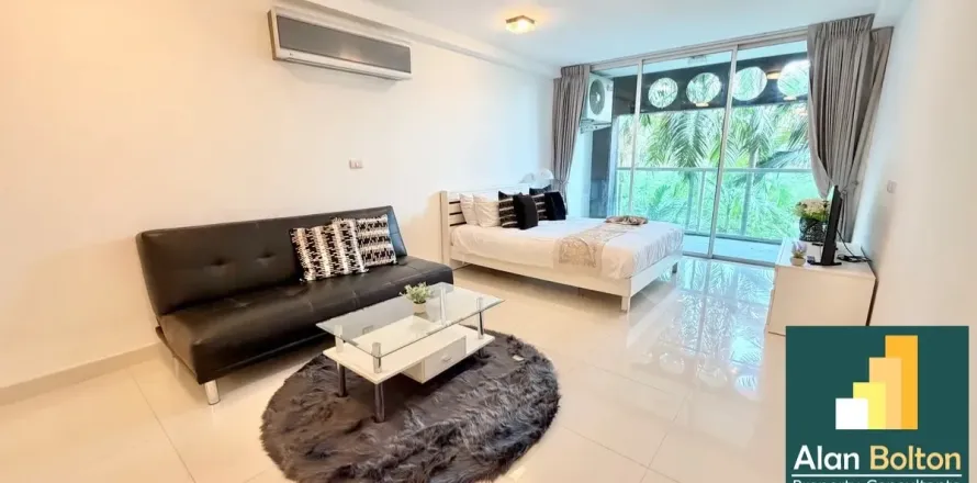 Estudio en el condominio en Pattaya, Tailandia № 211487