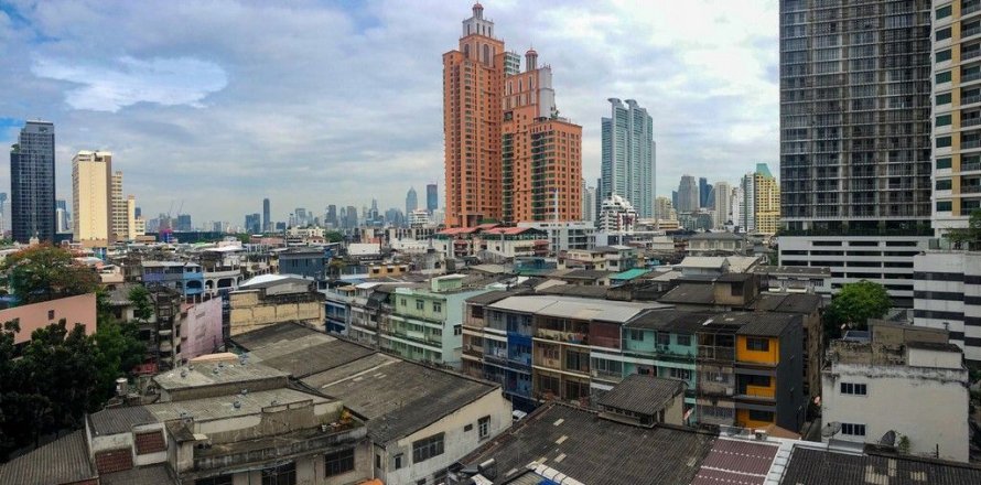 Кондоминиум с 3 спальнями в Клонг Тоэй, Бангкок, Таиланд № 142698