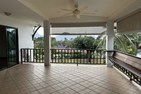 Villa in Hua Hin, Thailand 4 bedrooms № 168953 - photo 25