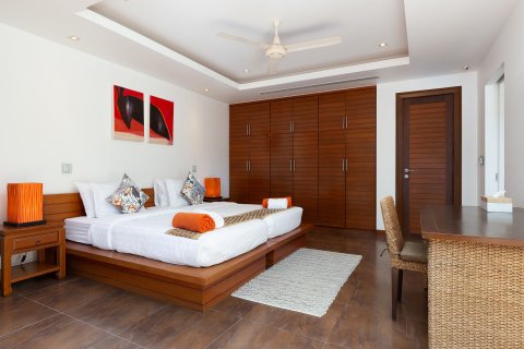 Villa in Phuket, Thailand 2 bedrooms № 167443 - photo 9