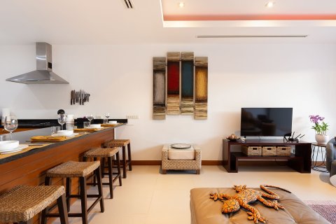 Villa in Phuket, Thailand 2 bedrooms № 167443 - photo 6