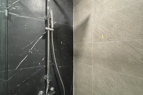 Студия в кондо в Пхракханонге, Бангкок, Таиланд № 167447 - фото 8