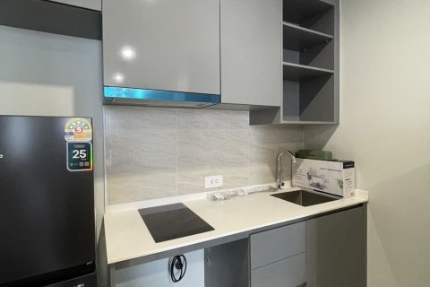 Студия в кондо в Пхракханонге, Бангкок, Таиланд № 167447 - фото 11