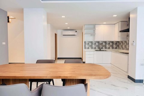 Villa in Pattaya, Thailand 5 bedrooms № 169605 - photo 15