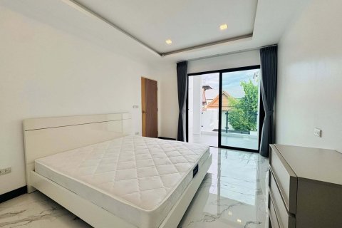 Villa in Pattaya, Thailand 5 bedrooms № 169605 - photo 22