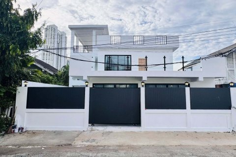 Villa à Pattaya, Thaïlande 5 chambres № 169605